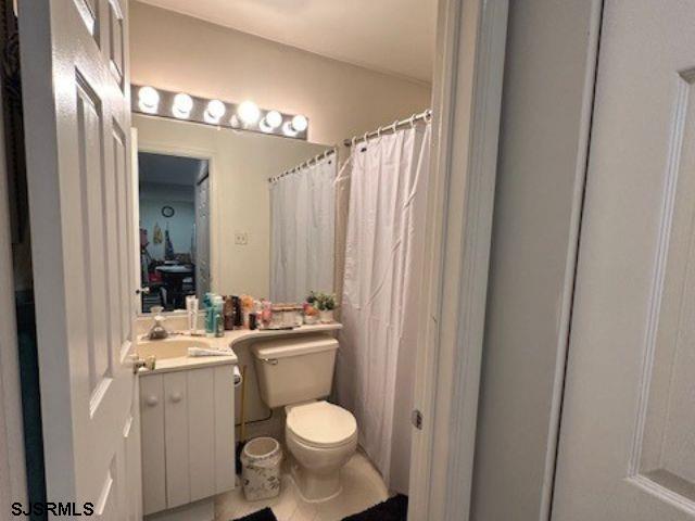 550 Central Ave Unit C4, Linwood, NJ 08221 - full bath with vanity and toilet