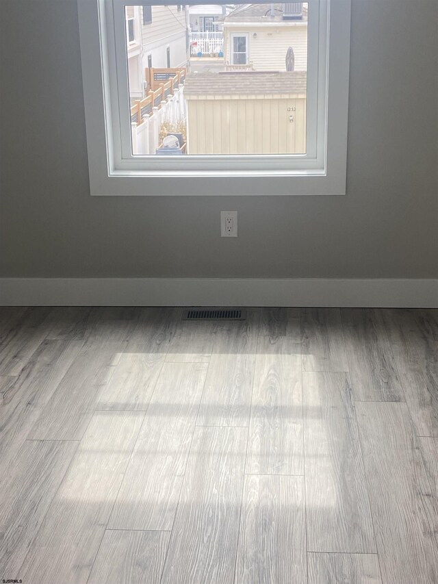 1243 Bay Ave, Ocean City, NJ 08226 - unfurnished room featuring visible vents and baseboards