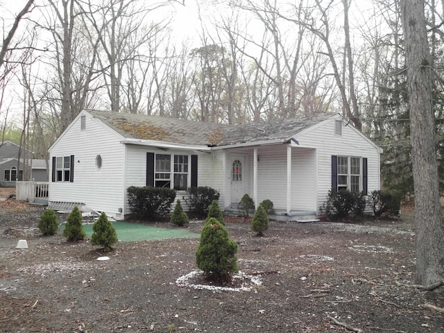 129 Bayberry Ave, Egg Harbor Township, NJ 08234 - single story home featuring a porch