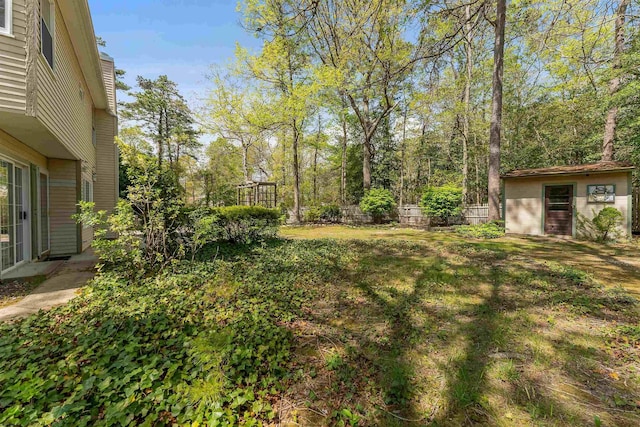711 Falcon Crest Pl, Smithville, NJ 08205 - view of yard featuring an outbuilding