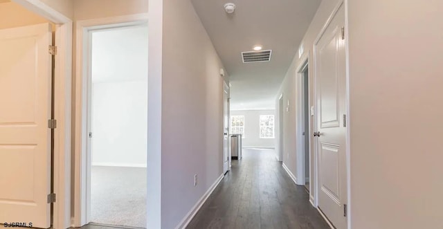 122 Hilton Ct, Egg Harbor Township, NJ 08234 - hall featuring baseboards, recessed lighting, and dark wood-style flooring