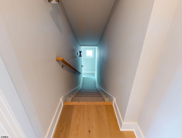 933 Oak Grv, Linwood, NJ 08221 - stairway featuring baseboards and wood finished floors