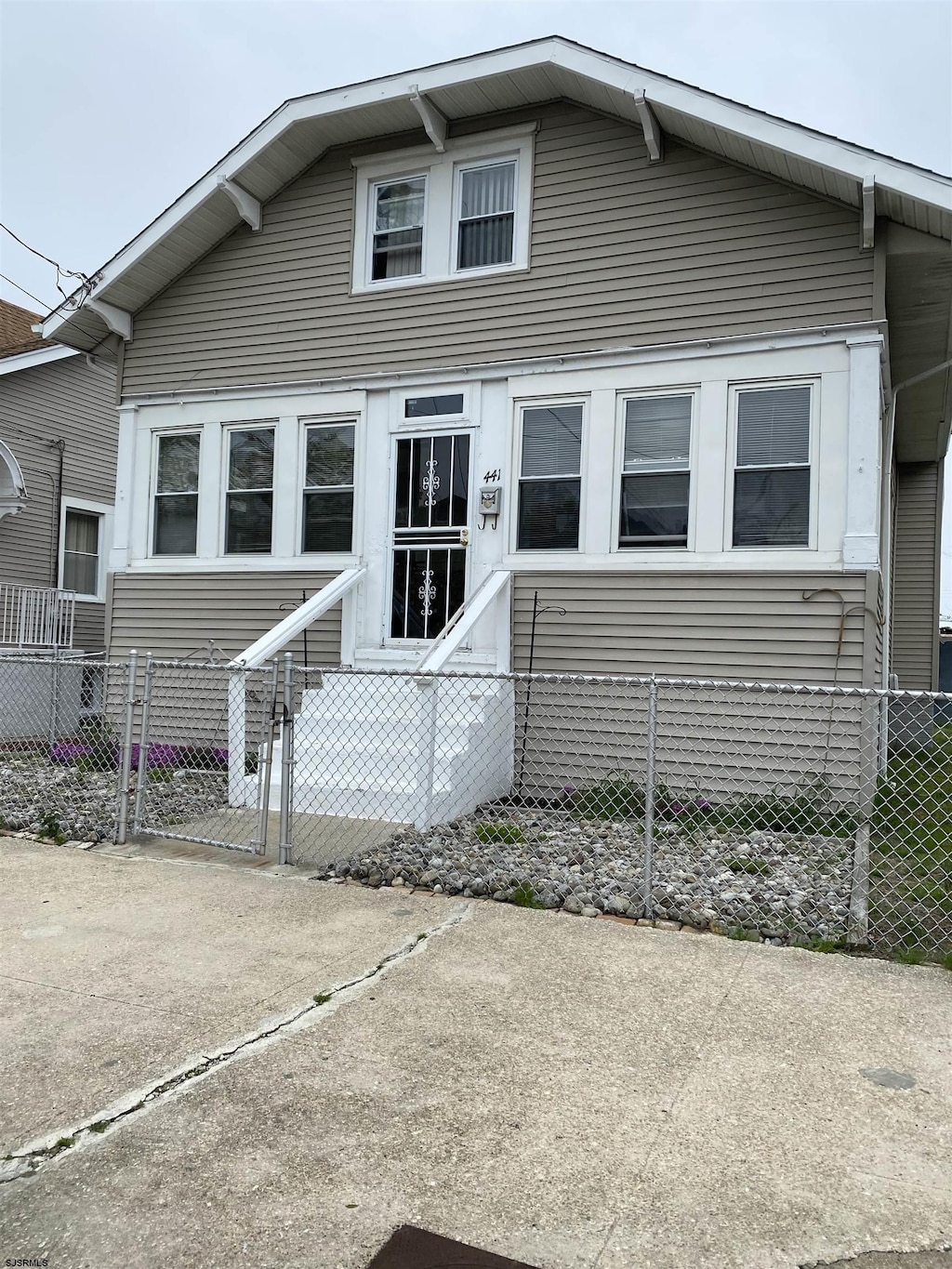 441 N Connecticut Ave, Atlantic City, NJ 08401 - view of front of property with a gate, fence private yard, and entry steps