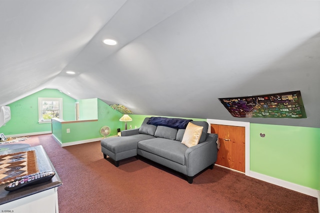 carpeted living room with vaulted ceiling, baseboards, and recessed lighting