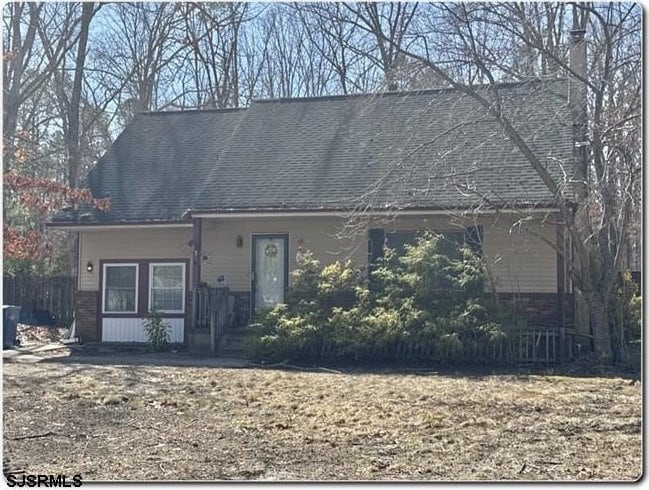 view of front of property with brick siding