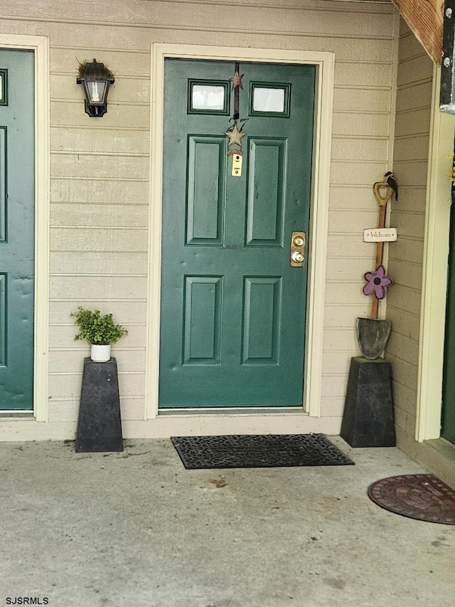 27 Sussex Pl Unit 27, Galloway Township, NJ 08205 - view of doorway to property