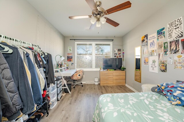 464 S Ash Ave, Galloway Township, NJ 08205 - bedroom featuring wood finished floors, ceiling fan, and baseboards