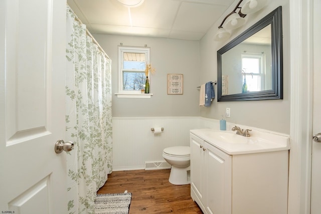 464 S Ash Ave, Galloway Township, NJ 08205 - full bath featuring a wainscoted wall, toilet, wood finished floors, vanity, and a paneled ceiling