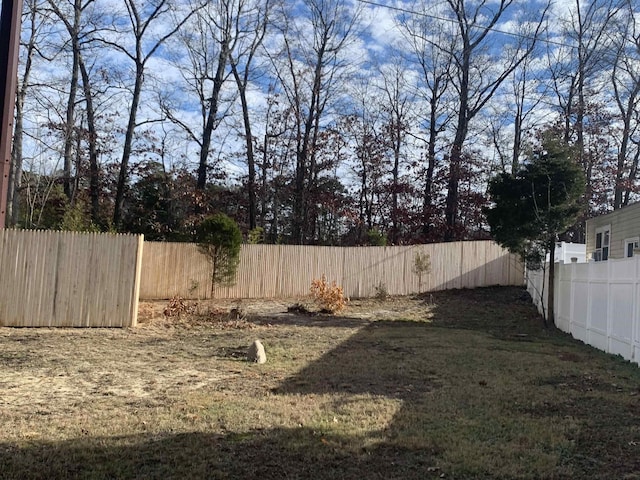 464 S Ash Ave, Galloway Township, NJ 08205 - view of yard with fence