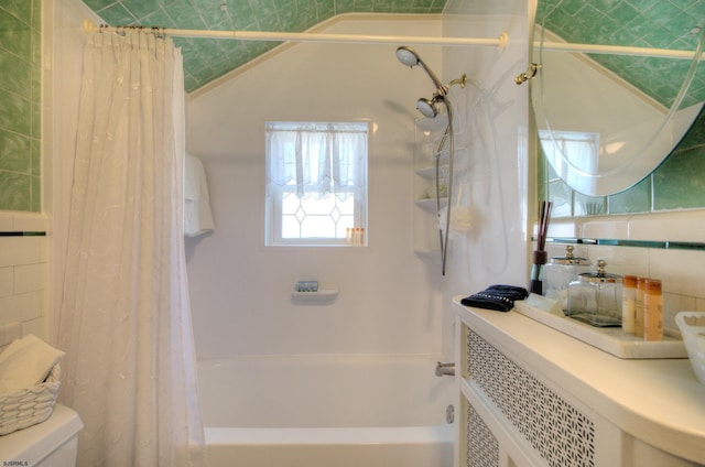 15 N Douglas Ave, Margate, NJ 08402 - full bath featuring shower / tub combo with curtain, backsplash, and toilet