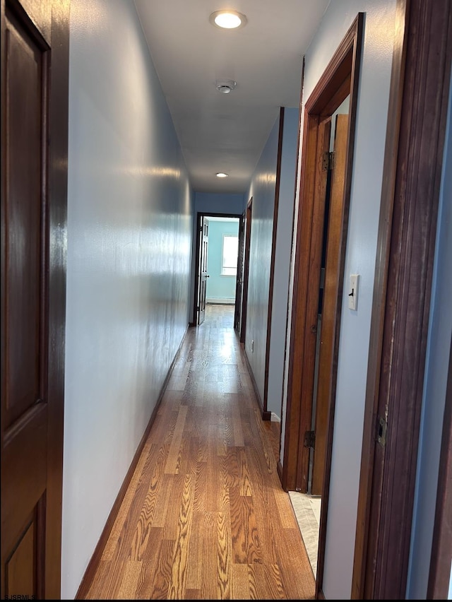 2910 Sunset Ave, Atlantic City, NJ 08401 - hall featuring light wood-style floors, baseboards, and recessed lighting