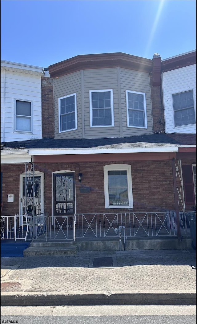 2910 Sunset Ave, Atlantic City, NJ 08401 - townhome / multi-family property featuring a porch and brick siding