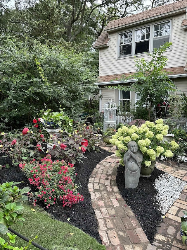 27 E Pierson Ave, Somers Point, NJ 08244 - view of yard