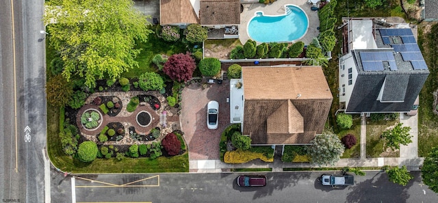 drone / aerial view of a pool area