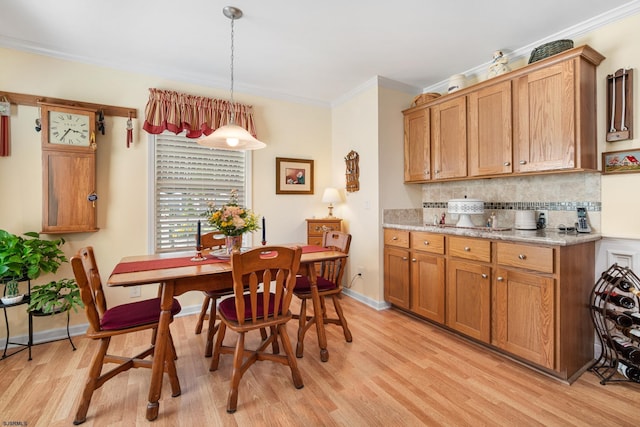 2058 Rte 9, Ocean View, NJ 08230 - dining room featuring crown molding, light wood-style flooring, and baseboards