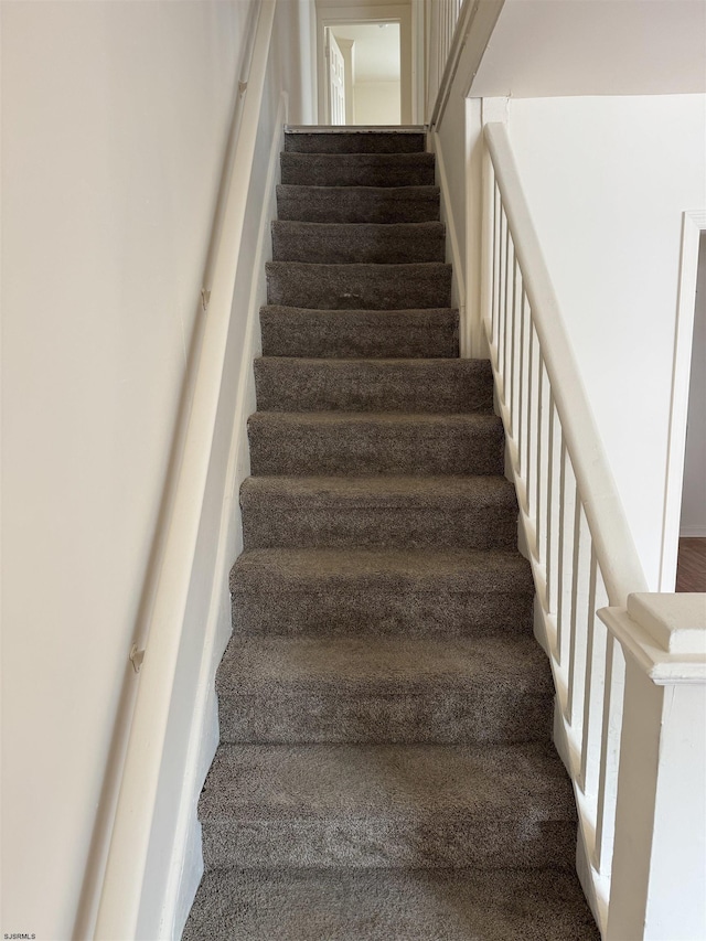 2015 Grant Ave, Atlantic City, NJ 08401 - view of stairs
