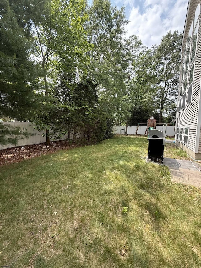 127 Rockport, Egg Harbor Township, NJ 08234 - view of yard
