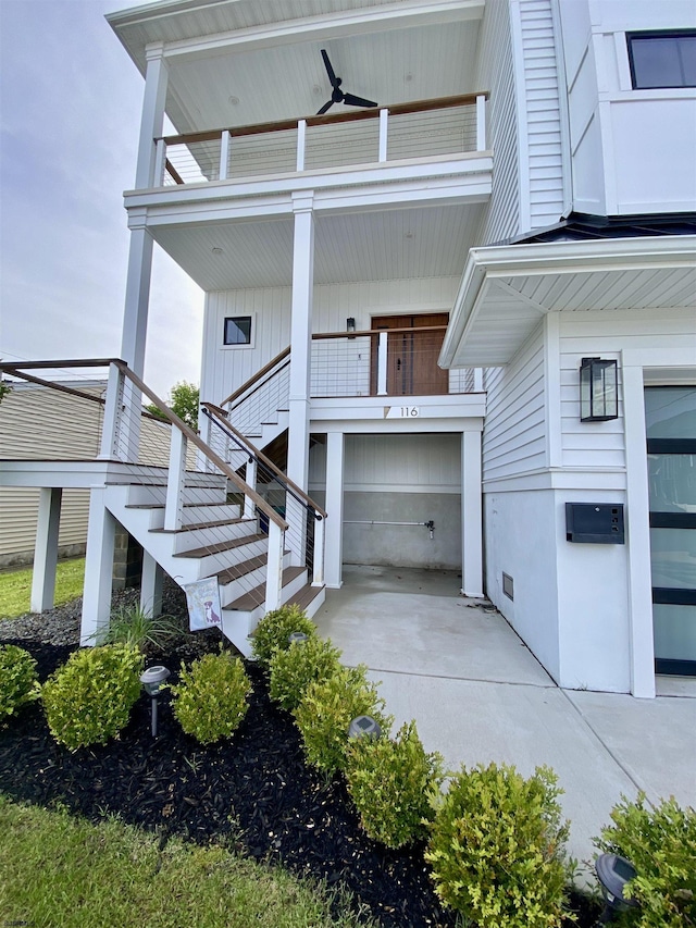 116 Bayshore Ave, Brigantine, NJ 08203 - entrance to property with a balcony and driveway