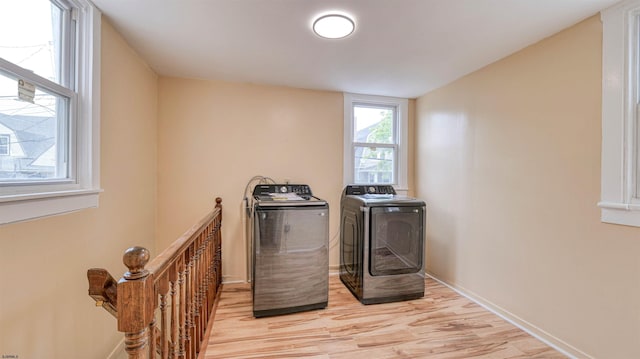 25 N Aberdeen Pl, Atlantic City, NJ 08401 - laundry room featuring washer and dryer, light wood finished floors, and baseboards