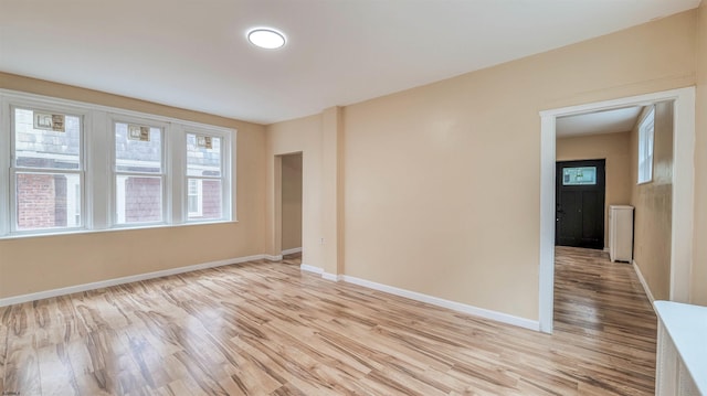 25 N Aberdeen Pl, Atlantic City, NJ 08401 - empty room with light wood-style flooring and baseboards