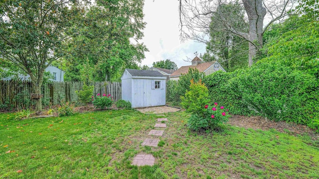 921 Navajo Ave, Absecon, NJ 08201 - view of yard