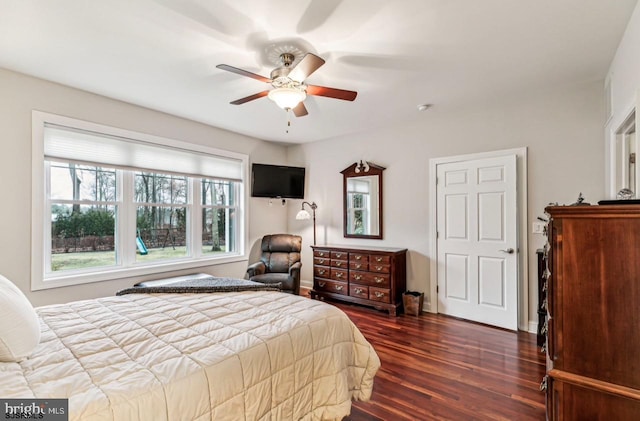 922 Central Ave, Hammonton, NJ 08037 - bedroom with dark wood-style floors and a ceiling fan