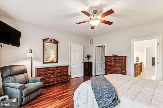 922 Central Ave, Hammonton, NJ 08037 - bedroom featuring wood finished floors, a ceiling fan, and ensuite bathroom
