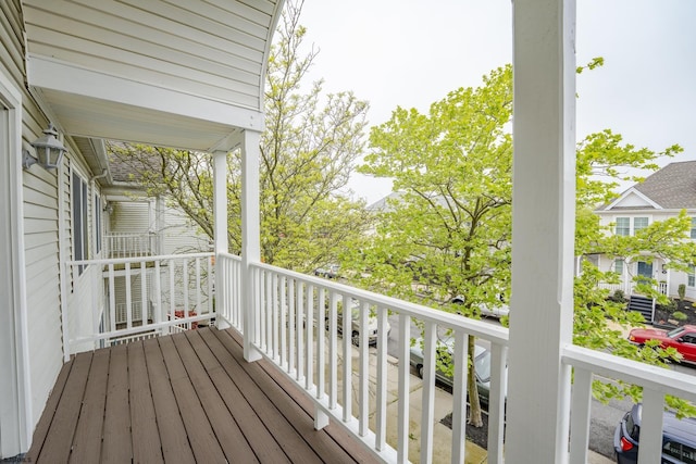 19 Clipper Ct, Atlantic City, NJ 08401 - view of wooden deck