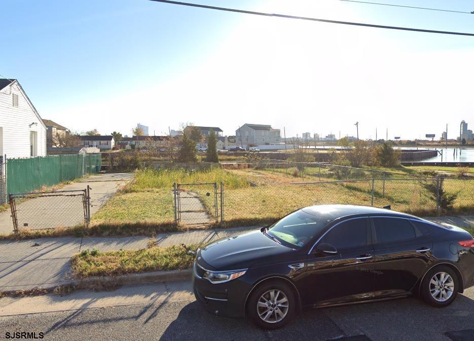 2316 Murray Ave, Atlantic City, NJ 08401