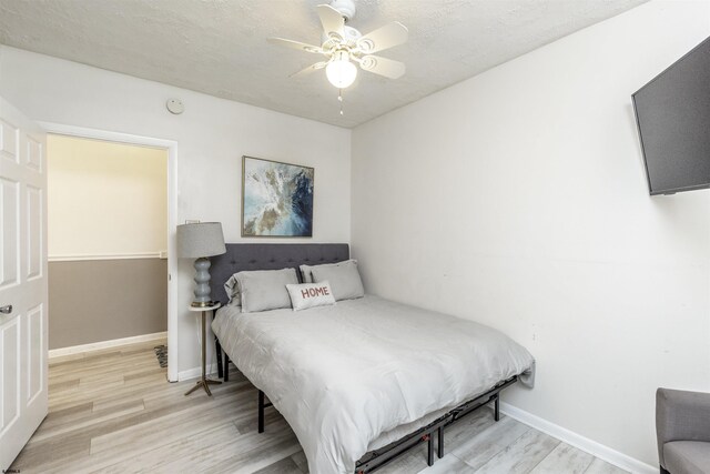 4825 Atlantic Ave Unit 3, Ventnor, NJ 08406 - bedroom featuring wood finished floors, baseboards, and ceiling fan