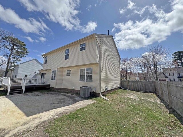 7 Nevis Dr, Egg Harbor Township, NJ 08234 - back of property featuring a deck and central AC unit