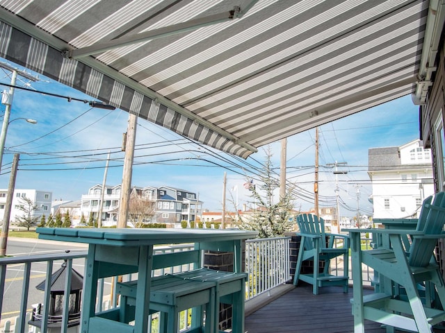 2608 Oberon Ave, Longport, NJ 08403 - wooden terrace with a residential view