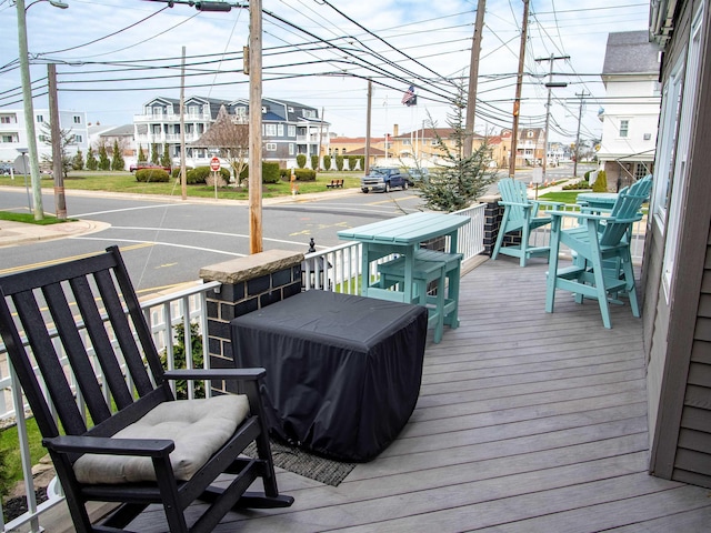 2608 Oberon Ave, Longport, NJ 08403 - porch featuring a residential view
