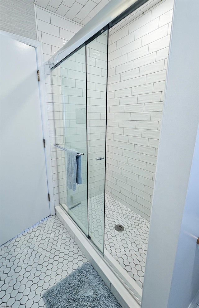 2608 Oberon Ave, Longport, NJ 08403 - full bath featuring a shower stall and tile patterned flooring