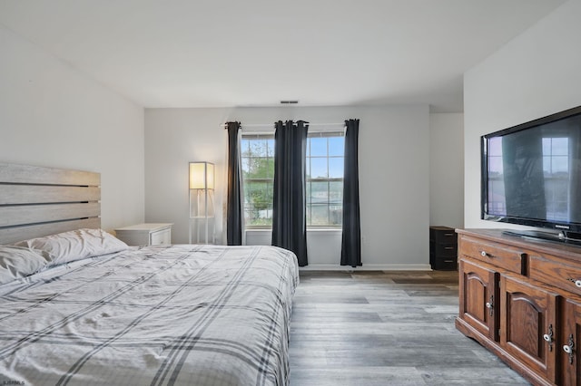 101 Sycamore Ave, Egg Harbor Township, NJ 08234 - bedroom with light wood finished floors and baseboards