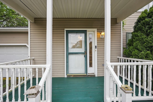 101 Sycamore Ave, Egg Harbor Township, NJ 08234 - view of exterior entry featuring covered porch