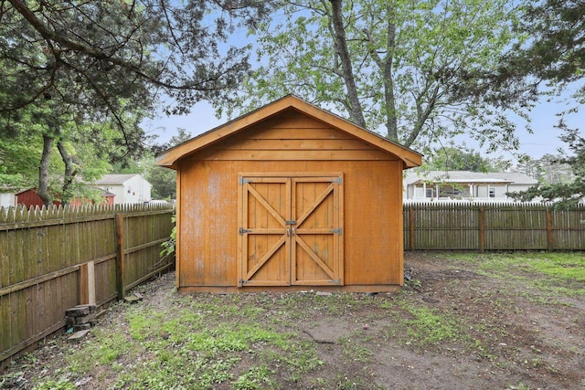 101 Sycamore Ave, Egg Harbor Township, NJ 08234 - view of shed with a fenced backyard