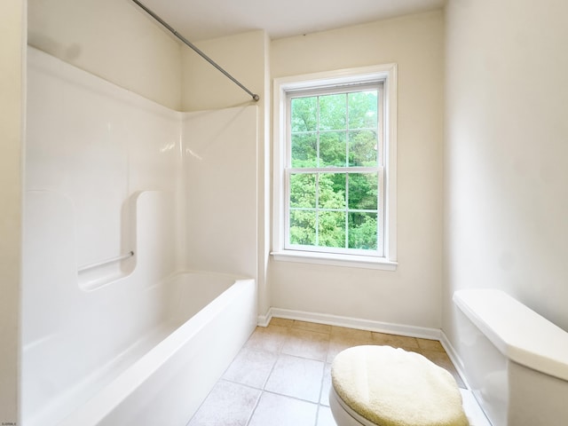 2511 Long Ave, Mays Landing, NJ 08330 - bathroom featuring toilet, tile patterned floors, plenty of natural light, and bathtub / shower combination