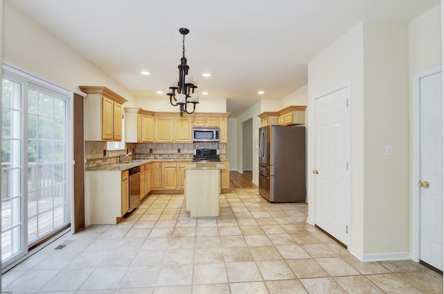 2511 Long Ave, Mays Landing, NJ 08330 - kitchen with appliances with stainless steel finishes, tasteful backsplash, a sink, light brown cabinetry, and a center island