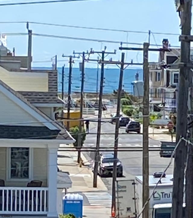 305 15th St, Ocean City, NJ 08226 - exterior view of roof with shingles