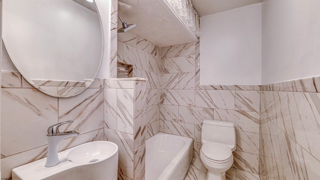 9600 Amherst Ave Unit 3, Margate, NJ 08402 - full bathroom featuring tile walls, toilet, and a sink
