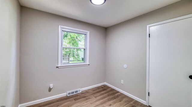 11 Carann Ln, Egg Harbor Township, NJ 08234 - empty room with wood finished floors and baseboards