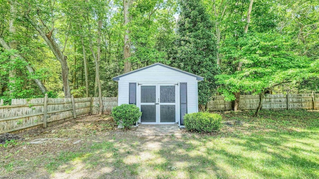 11 Carann Ln, Egg Harbor Township, NJ 08234 - view of shed featuring a fenced backyard