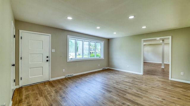 11 Carann Ln, Egg Harbor Township, NJ 08234 - unfurnished room featuring wood finished floors, recessed lighting, and baseboards