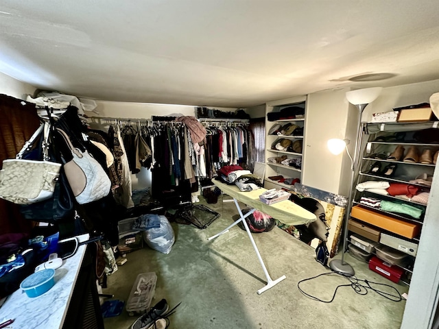 311 N 7th St, Millville, NJ 08332 - view of walk in closet