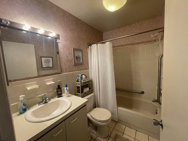 853-71 Plymouth Pl Unit 13, Ocean City, NJ 08226 - full bath featuring tile patterned flooring, vanity, shower / tub combo with curtain, toilet, and tile walls