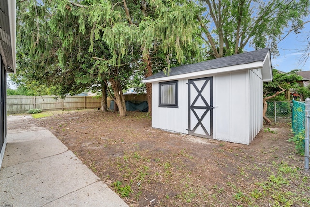 118 Colwick Dr, Somers Point, NJ 08244 - view of shed featuring a fenced backyard