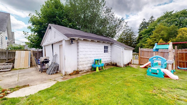 27 School St, Absecon, NJ 08201 - view of yard featuring an outdoor structure