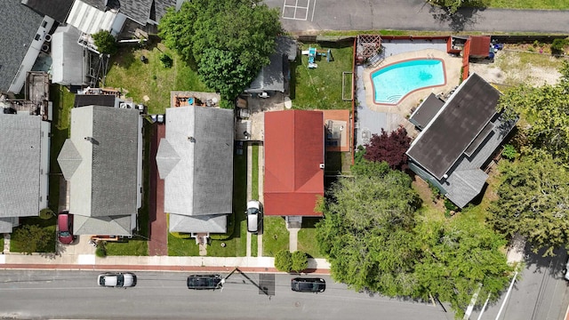 27 School St, Absecon, NJ 08201 - bird's eye view of a pool