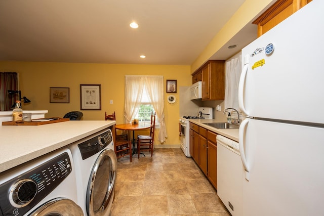 3065 N Rte 9, Ocean View, NJ 08230 - laundry room featuring washer and dryer and recessed lighting